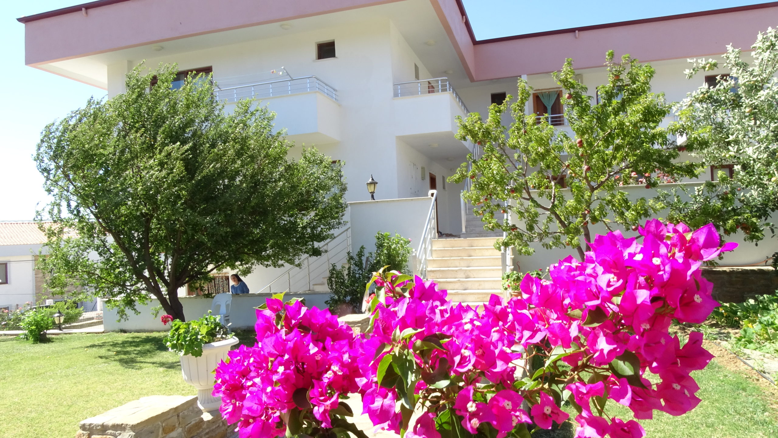 SARAYLI APART - Gökçeada Tatil Rehberi