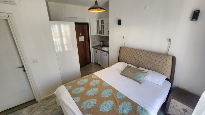 WhatsApp Image 2025-09-26 at 20.04.47 (2)