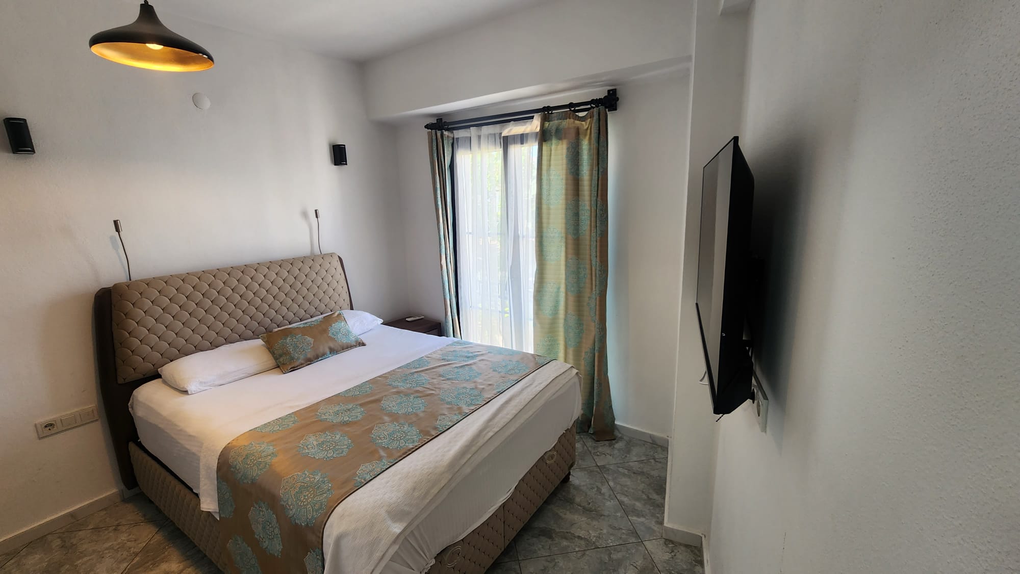 WhatsApp Image 2025-09-26 at 20.04.48 (3)