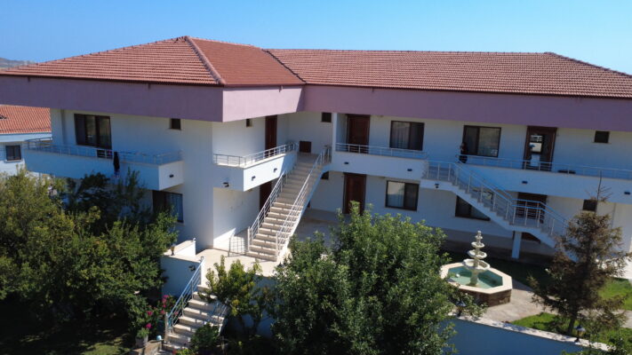 DCIM100MEDIADJI_0230.JPG